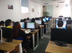 深圳福田 中银大厦b栋旁边50米1800㎡ 厂房出售层高10米 配电12000kva 独院天车2.0吨 有蒸汽 有燃气 可环评