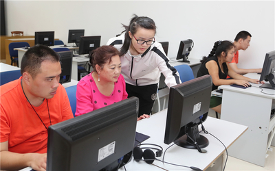 扫盲培训助力技能提升