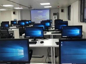 龙城广场地铁站附近精品小班短期电商培训推荐